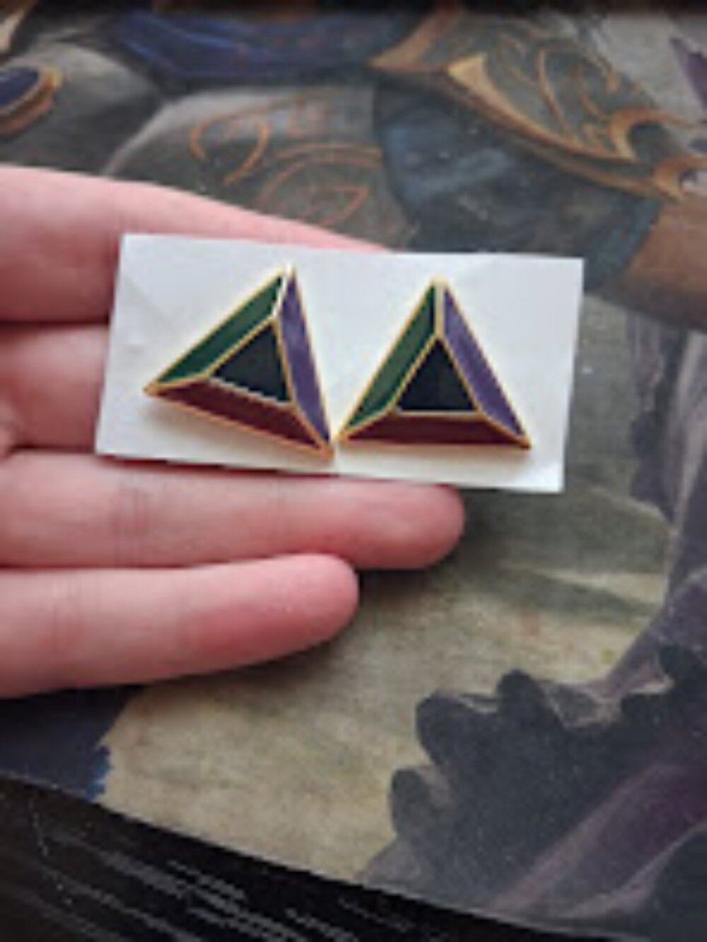 Retro style stud earrings